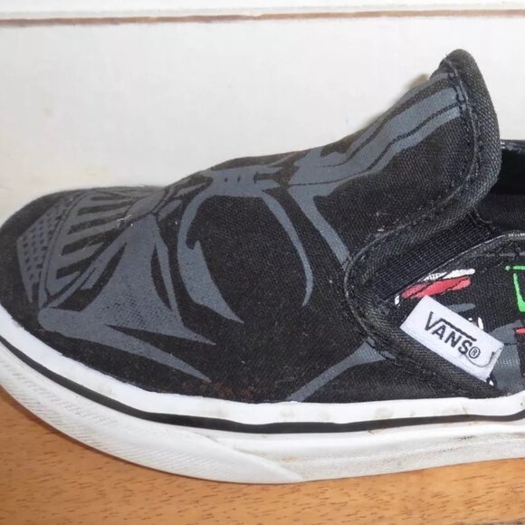 VANS Slip On Star Wars Darth Vader Sneakers Kids/Youth Size 2.5 - Picture 3 of 4